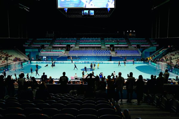 Comment établir un programme de cyclisme adapté aux personnes souffrant d'arthrite?